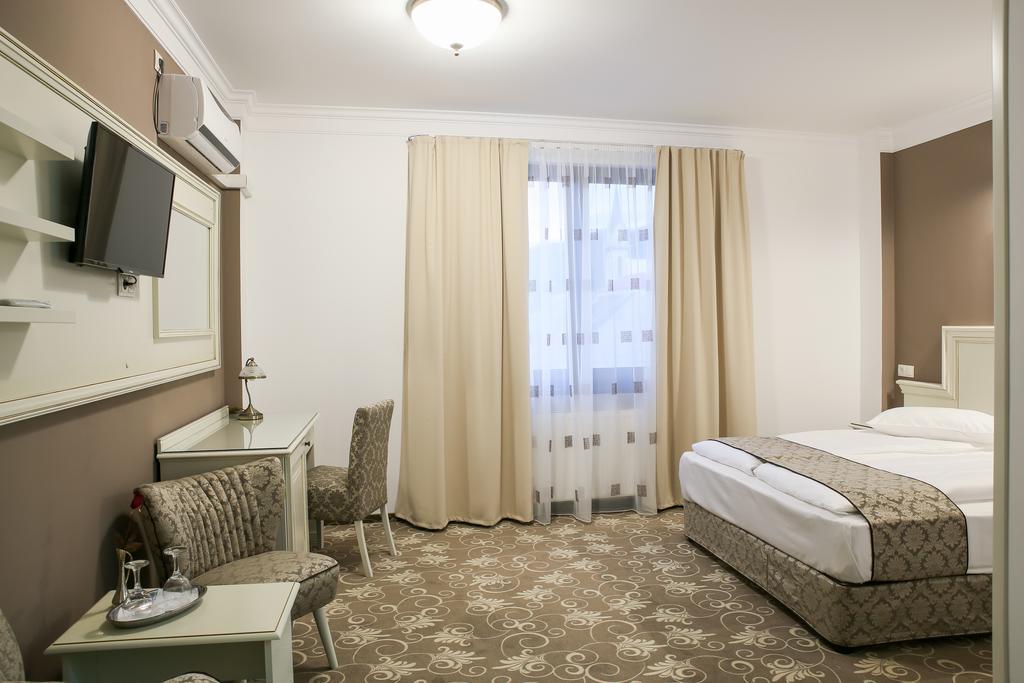 Hotel Montana Viseu de Sus Phòng bức ảnh