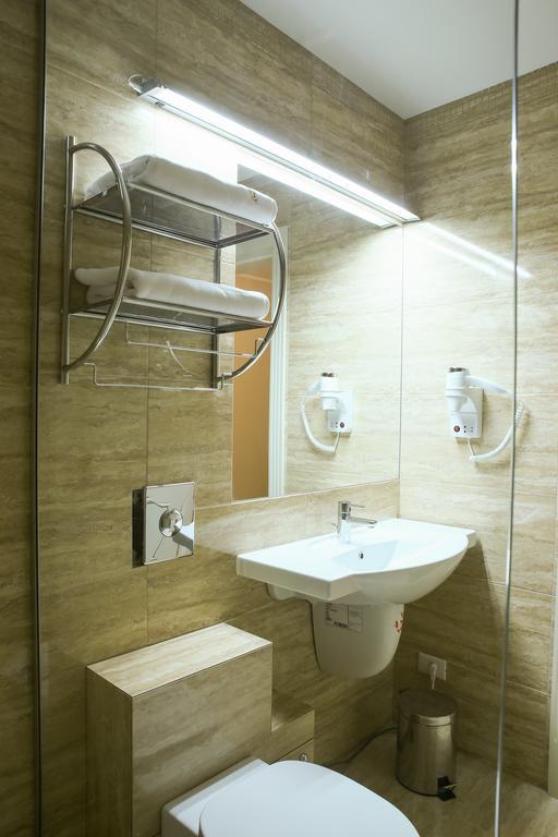 Hotel Montana Viseu de Sus Phòng bức ảnh