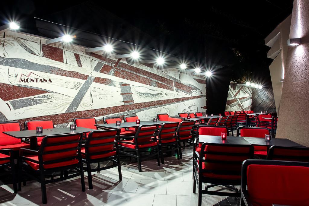 Hotel Montana Viseu de Sus Ngoại thất bức ảnh